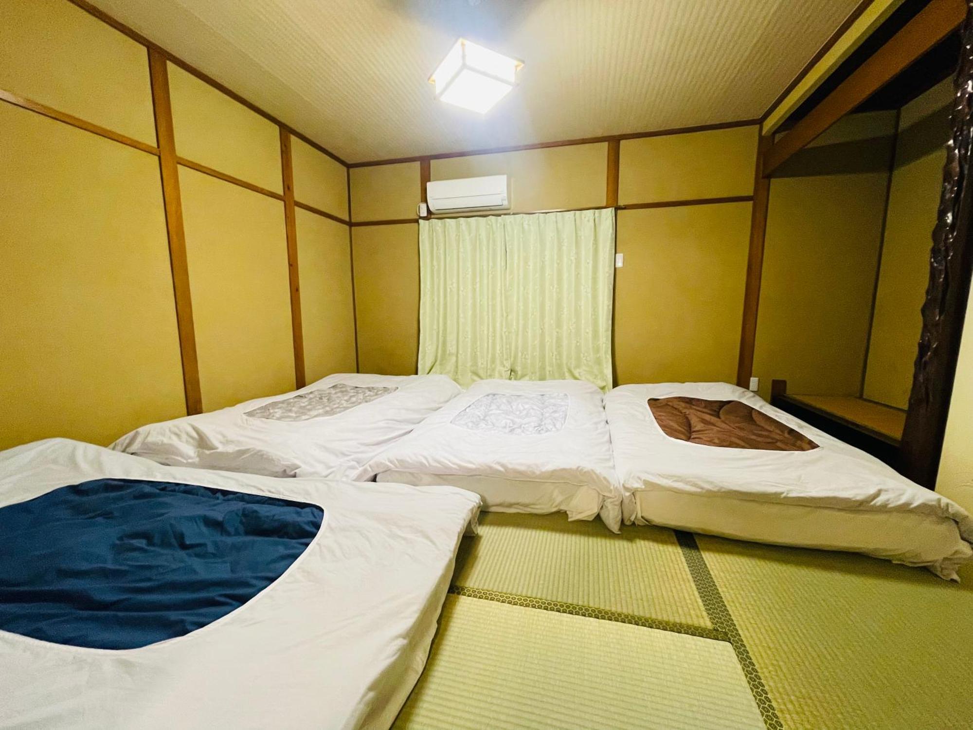 Ferienwohnung Namba Shinsaibashi 10 Mins Osaka Castle　East Exterior foto